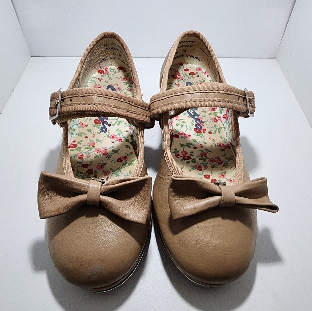 Capezio Tap Shoes- Caramel 11m